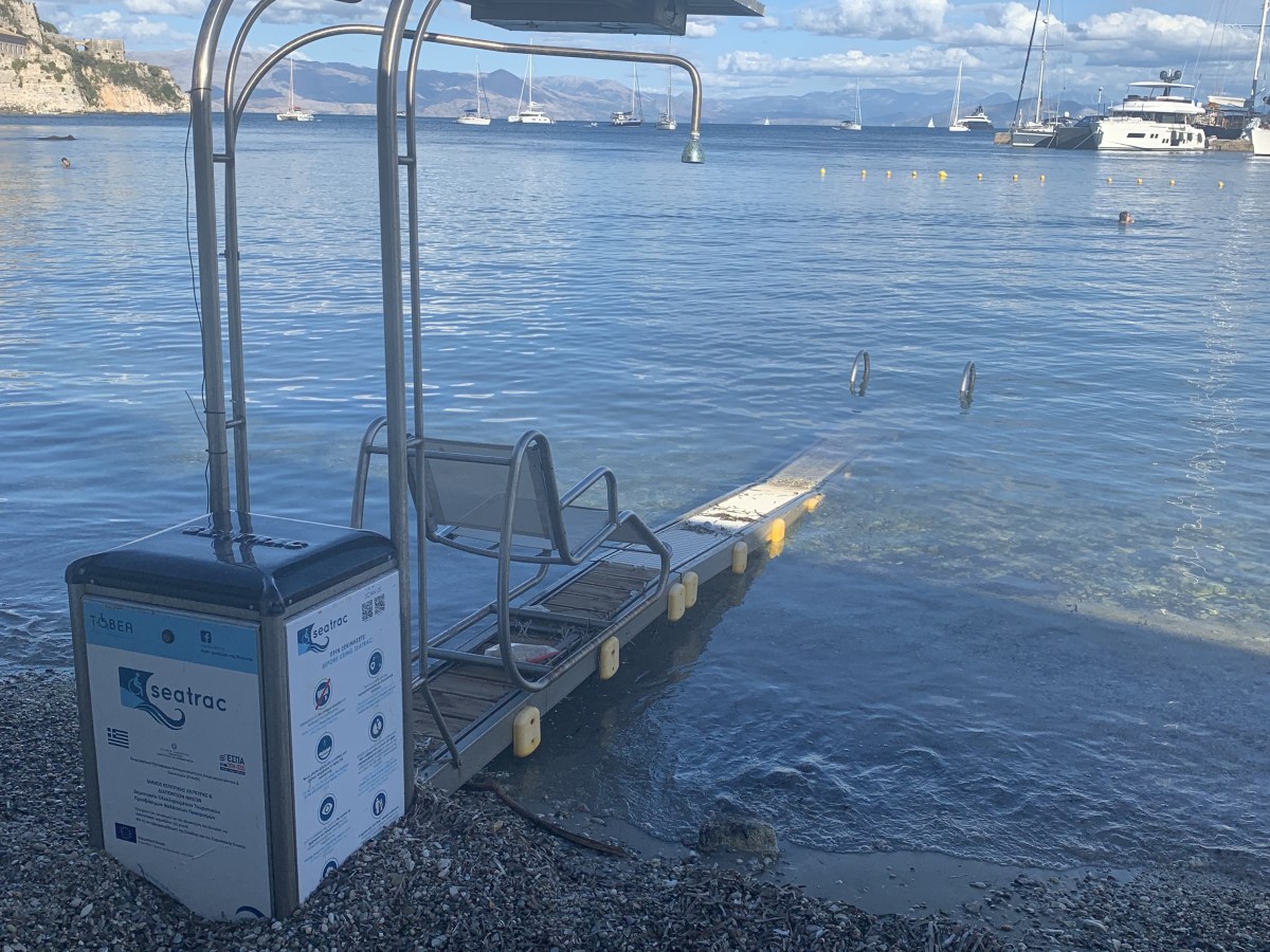 ‘Seatrac’ and Yachts: Contrasting Realities in Corfu